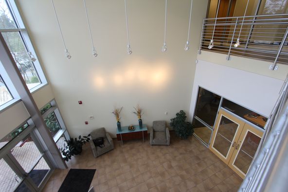 Class A Office/Medical : 2 Southern Point Pkwy, Hattiesburg, MS 39401